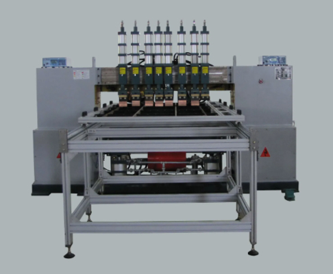 Trintfar automatic production line, used for welding the inner shells of ovens, microwave ovens and food dryers, as well as the welding machines.