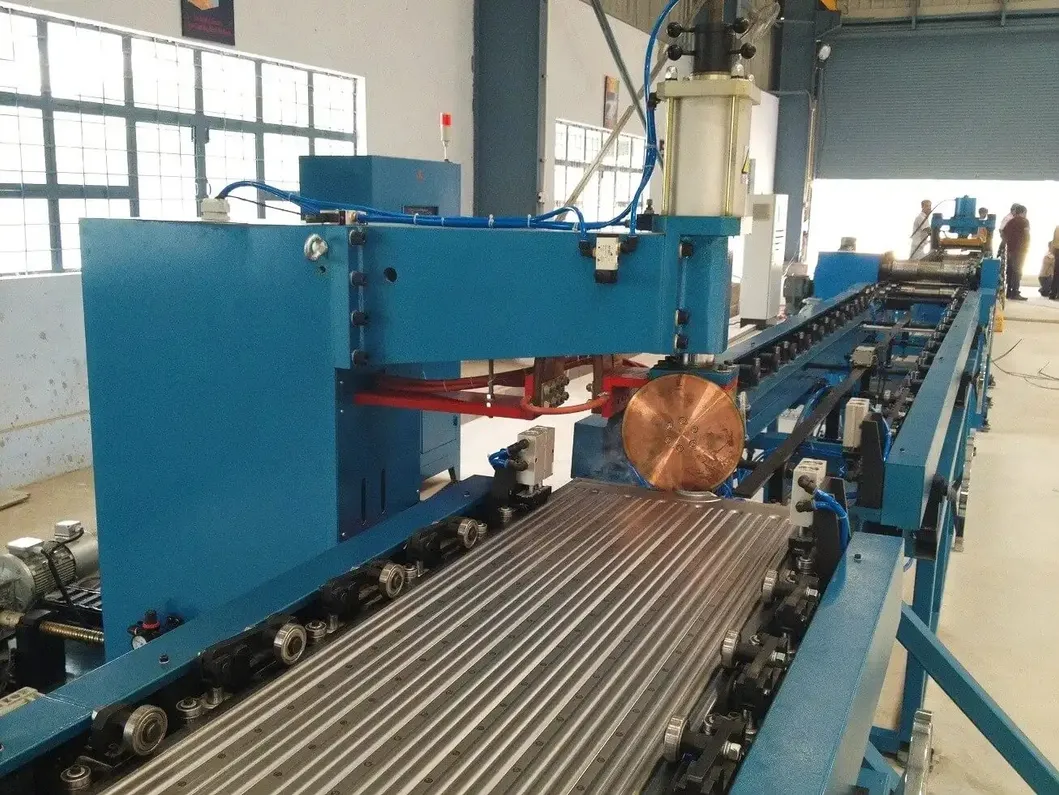 Cooling Corrugated Fin Walls Distribution Power Transformer Oil Immersed Radiator Fin Automatic Welding Production Line 7